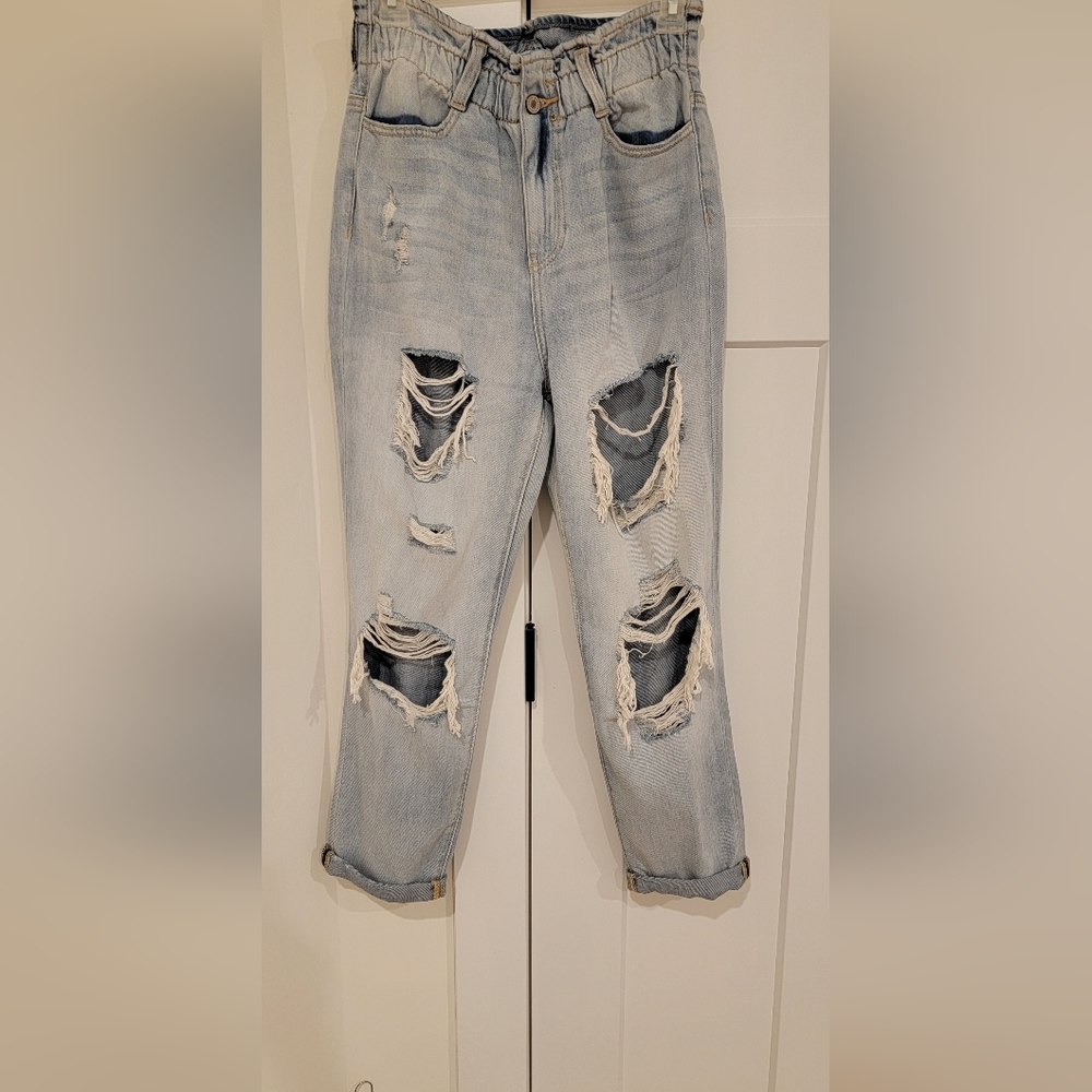 The most comfortable jeans you will own! Paperbag waist light blue jeans - Picture 2 of 4